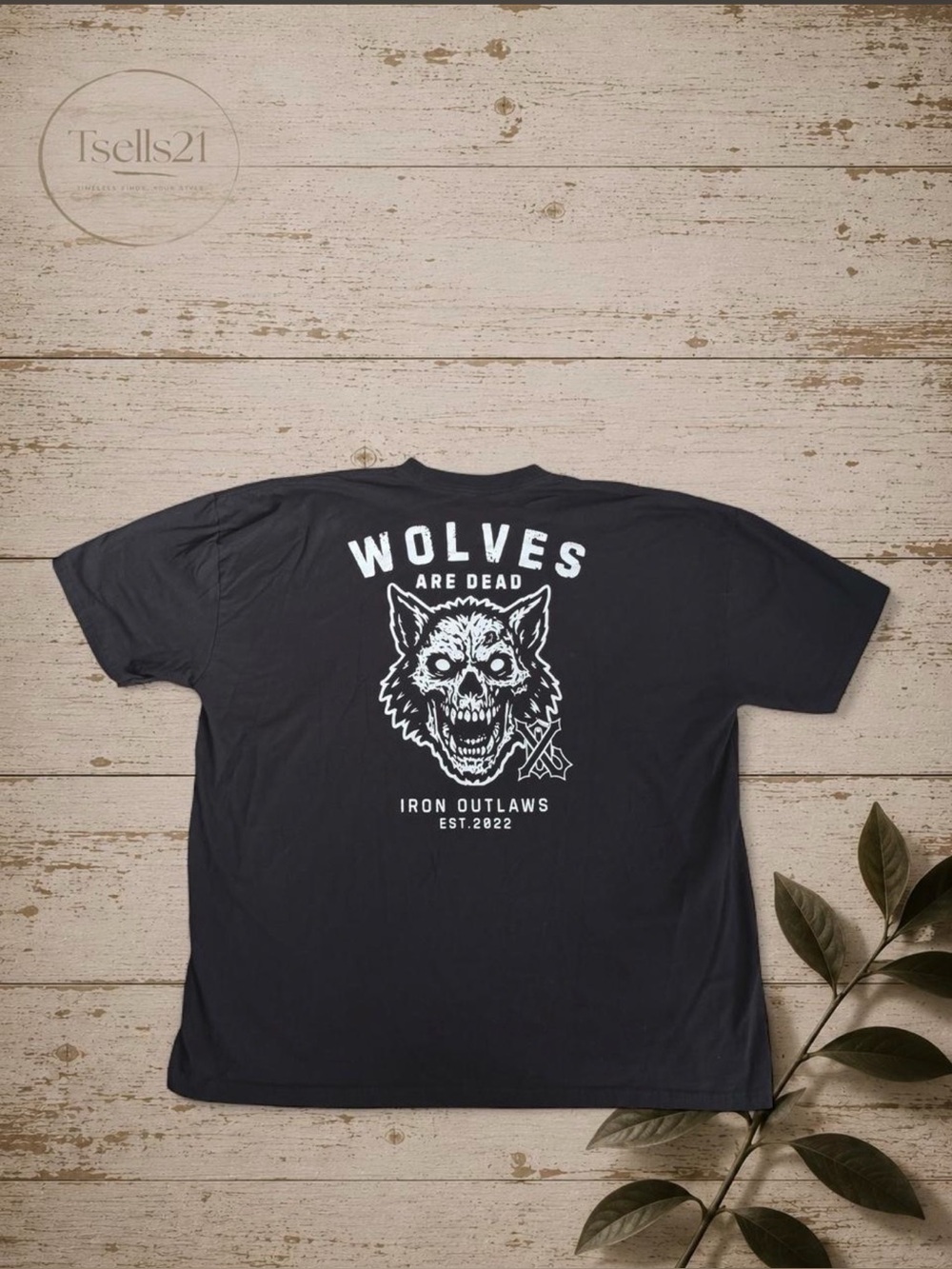 Iron Outlaws "Wolves Are Dead" Graphic Tee - Black - Size 2XL